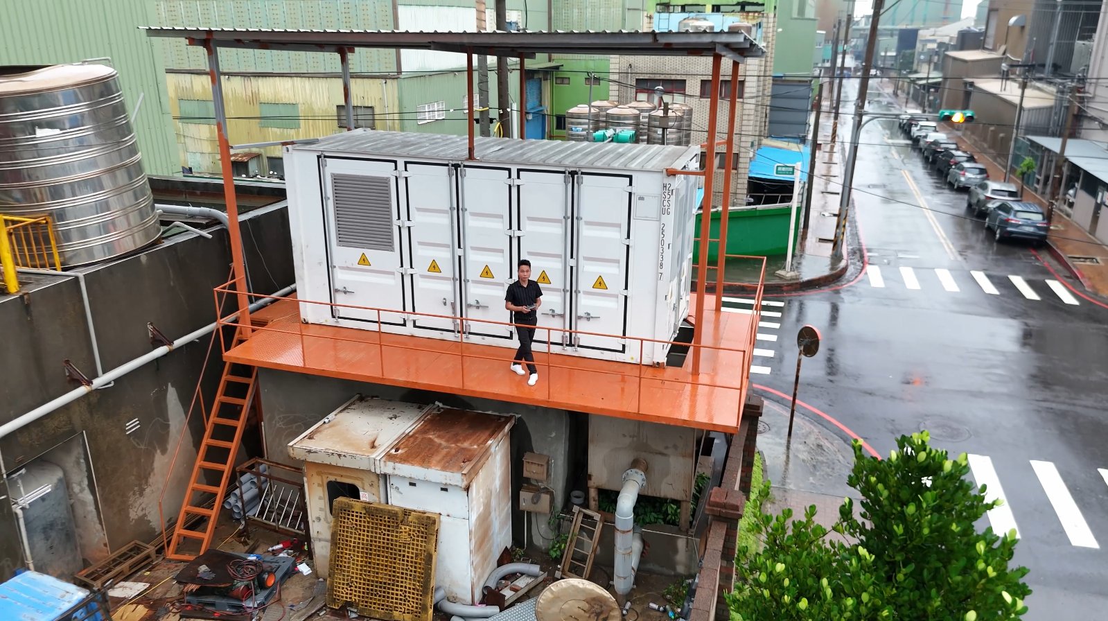 Solution 1720KWH-800KW (Taïwan) BESS 1720kWh sur le site de la station d